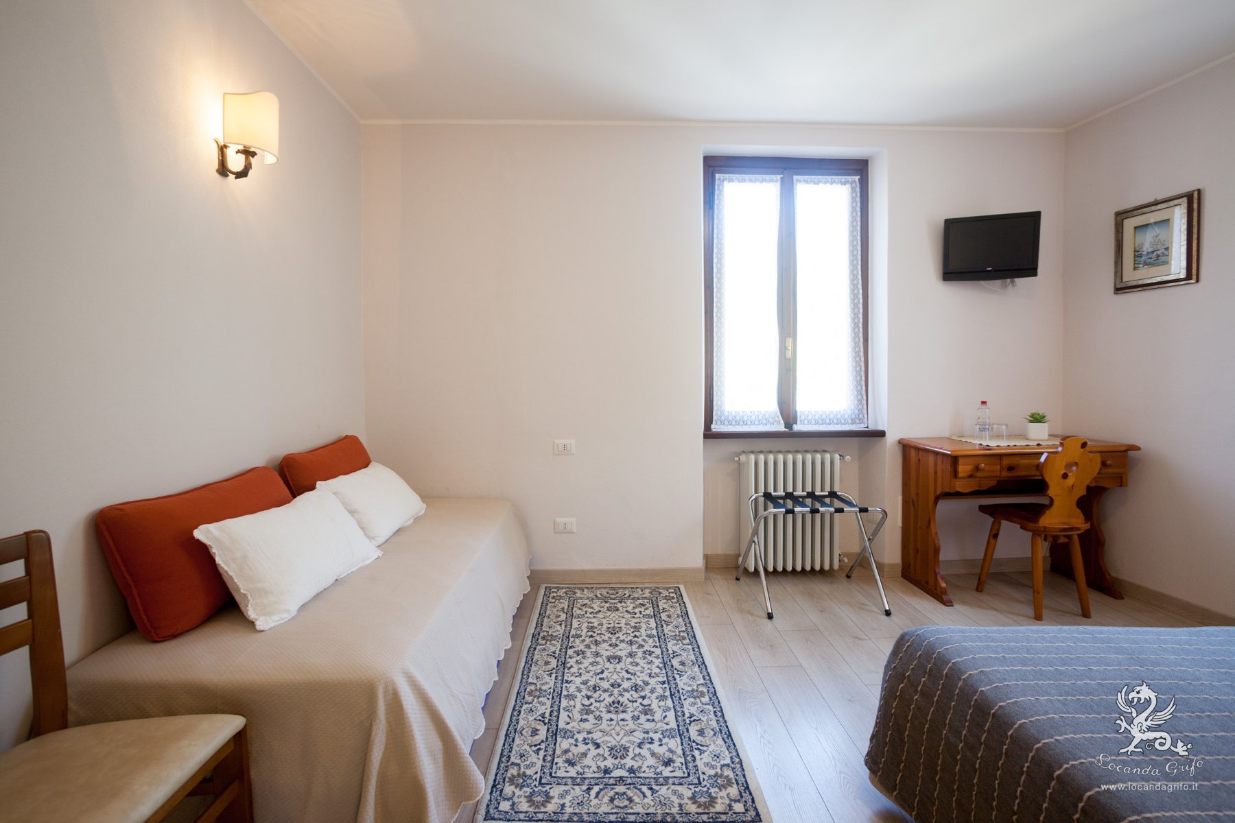 Camera Tripla con letto matrimoniale - Locanda Grifo, albergo a Lenno sul Lago di Como